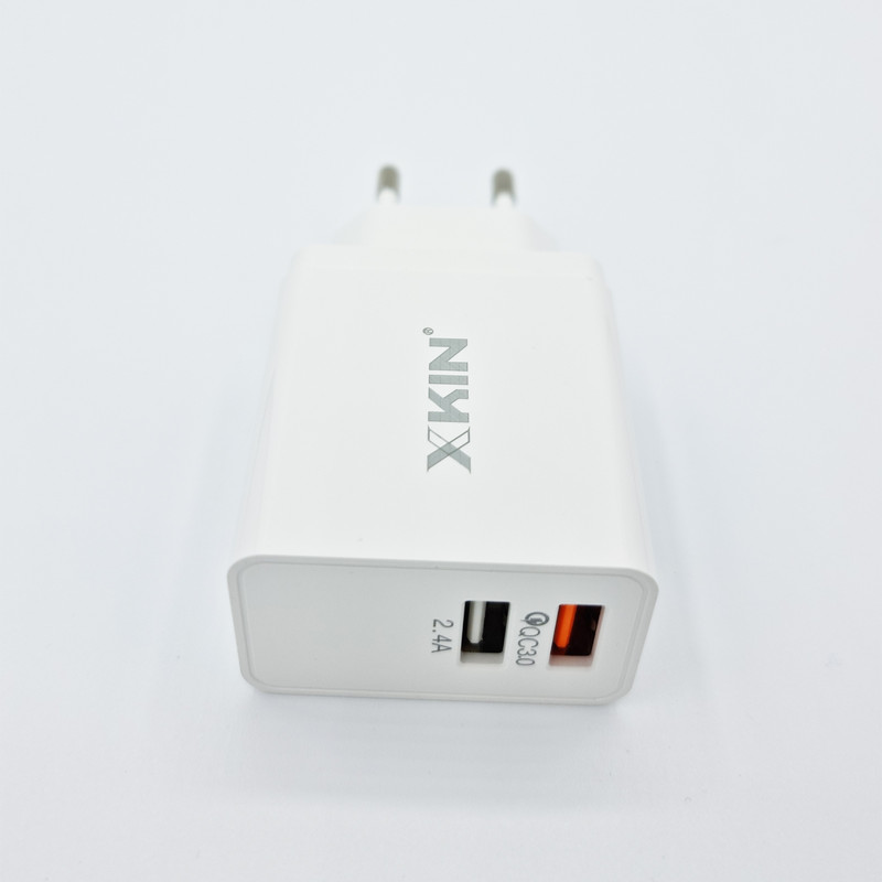 شارژر دیواری ایکس کین مدل XK-HC35 به همراه کابل تبدیل microUSB