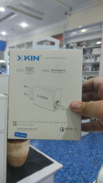 آدابتور 30 وات XKIN مدل XK-HC35دو پورت همراه با سیم شارژر آیفون